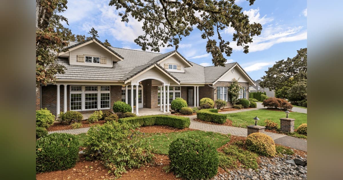 Beaverton Luxury Buyers Prioritize Quality, Tech, Privacy, and Space in 2026
