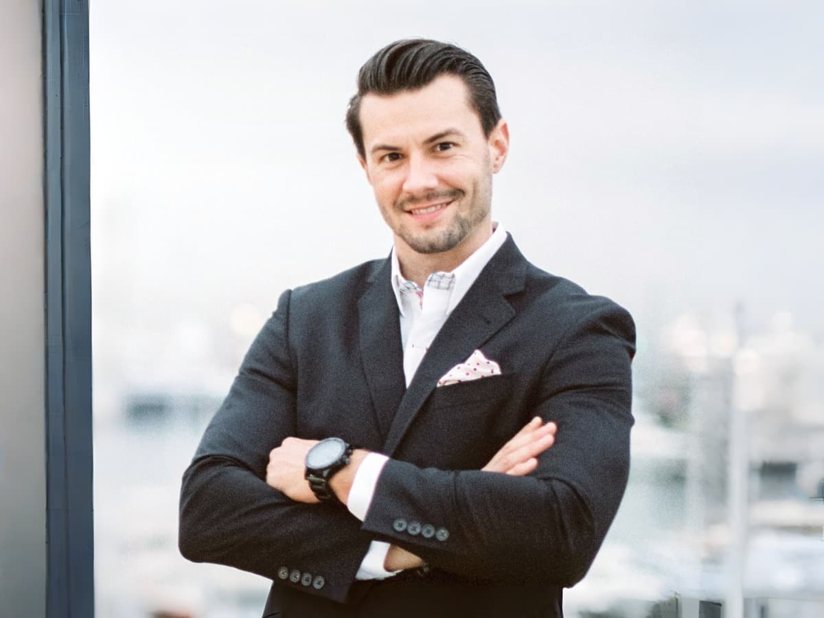 Why Top Real Estate Agents Are Delegating Complex Tasks to Highly Trained Virtual Assistants