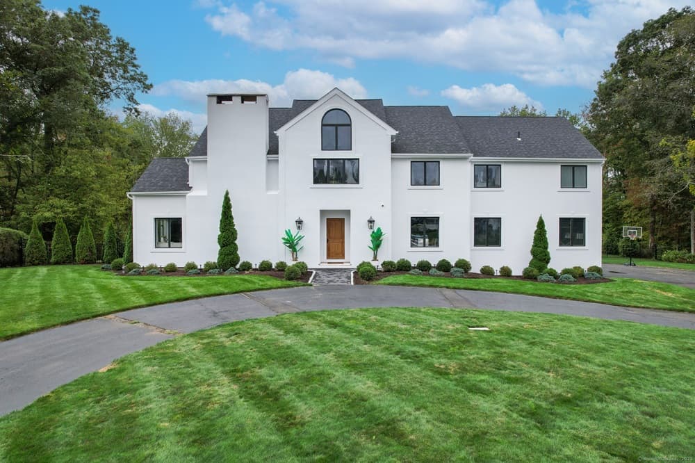 Connecticut Real Estate Market Stabilizes as Interest Rate Declines Offset Affordability Pressures