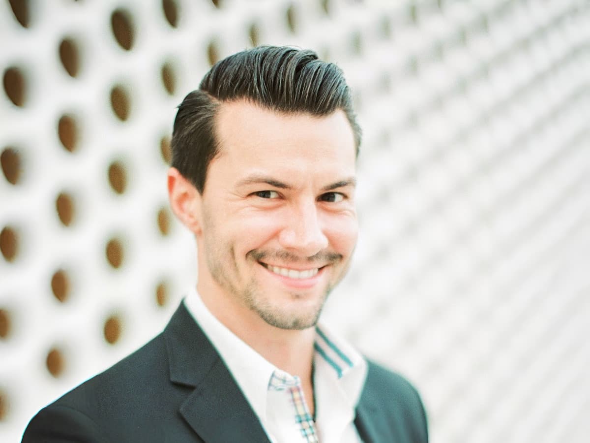 Justin Nimergood Wins Dual Honors at Epique Realty’s First Awards Gala