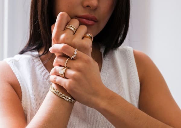 Moi Moi Fine Jewellery Reimagines Classic Bezel Setting with Modern Minimalist Collection