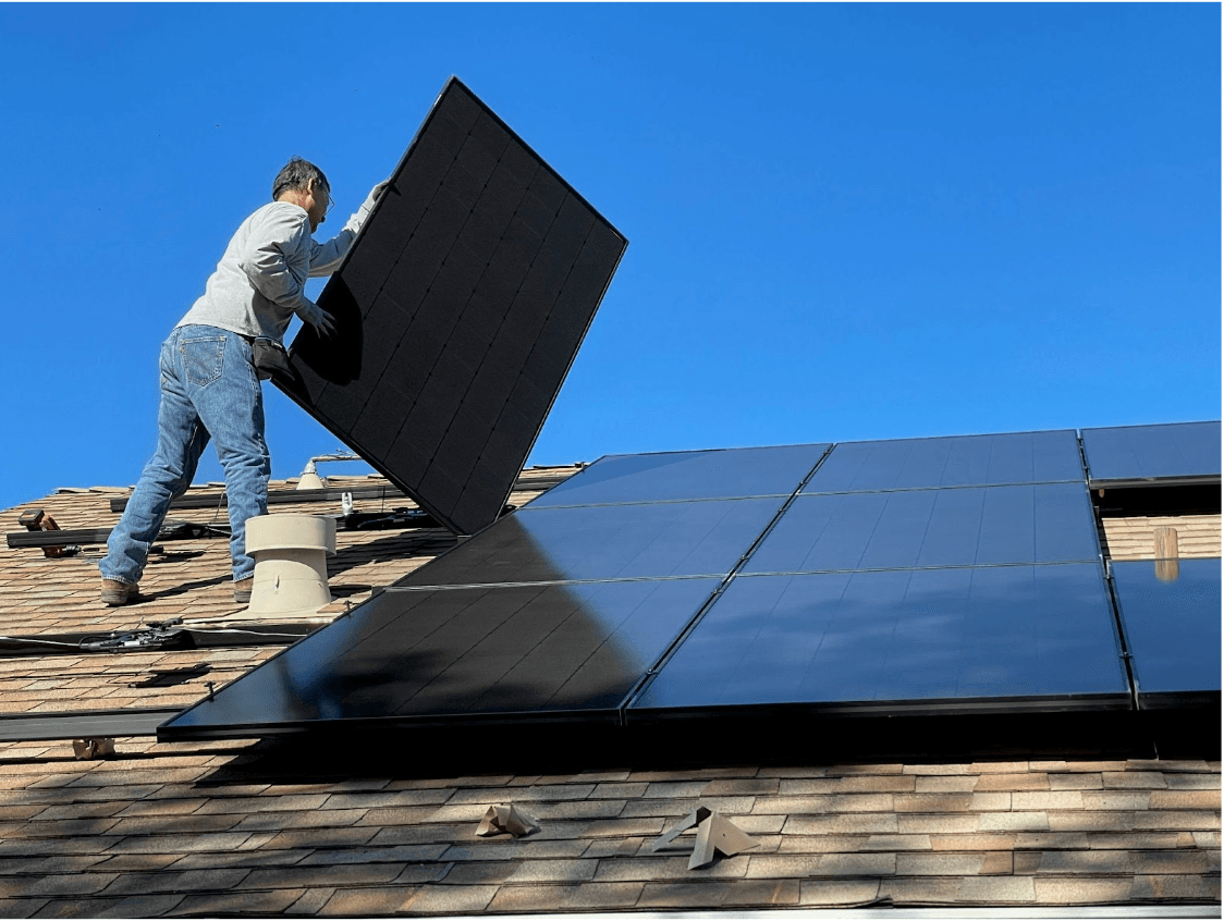 AI-Powered Solar Startup Disrupts Rooftop Panel Market with Tech-Driven Approach