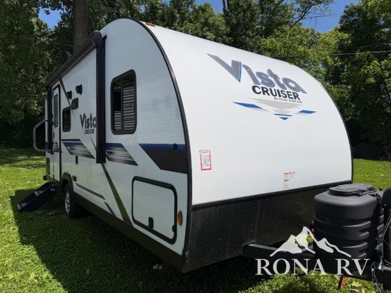 Rona RV LLC Expands Ohio Inventory with Vista Cruiser Campers and Voltage Toy Haulers
