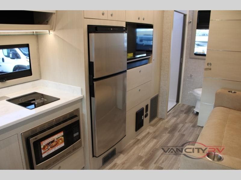 Van City RV Expands Chinook and Roadtrek Inventory Across Four States
