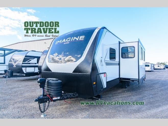 Outdoor Travel Expands RV Inventory to Help Ontario Buyers Compare Travel Trailers and Motorhomes
