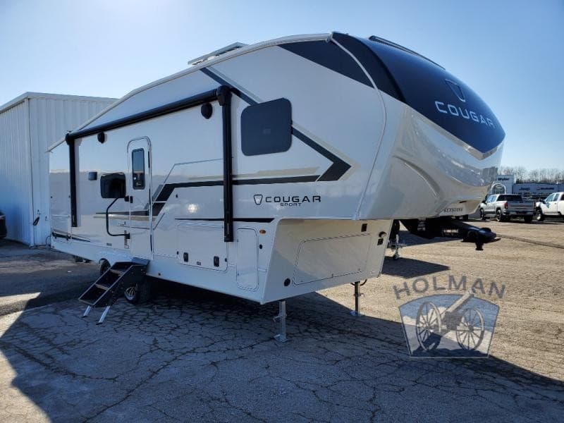 Holman RV Continues to Offer Diverse RV Options at Batavia Showroom