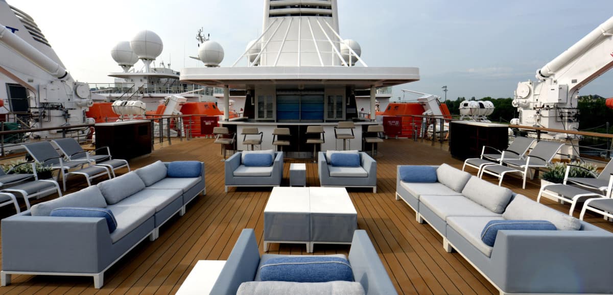 Cruise Industry Elevates Passenger Experience with Luxury Outdoor Furniture Upgrades in 2025
