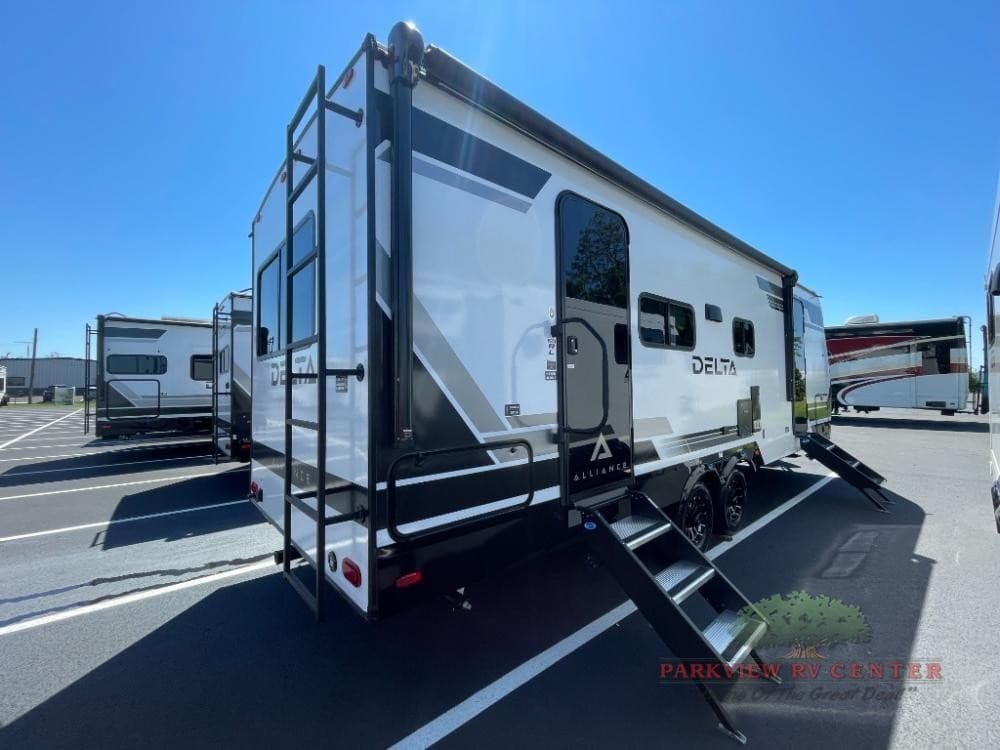 Parkview RV Center Expands Family RV Inventory with 2025-2026 Models in Smyrna