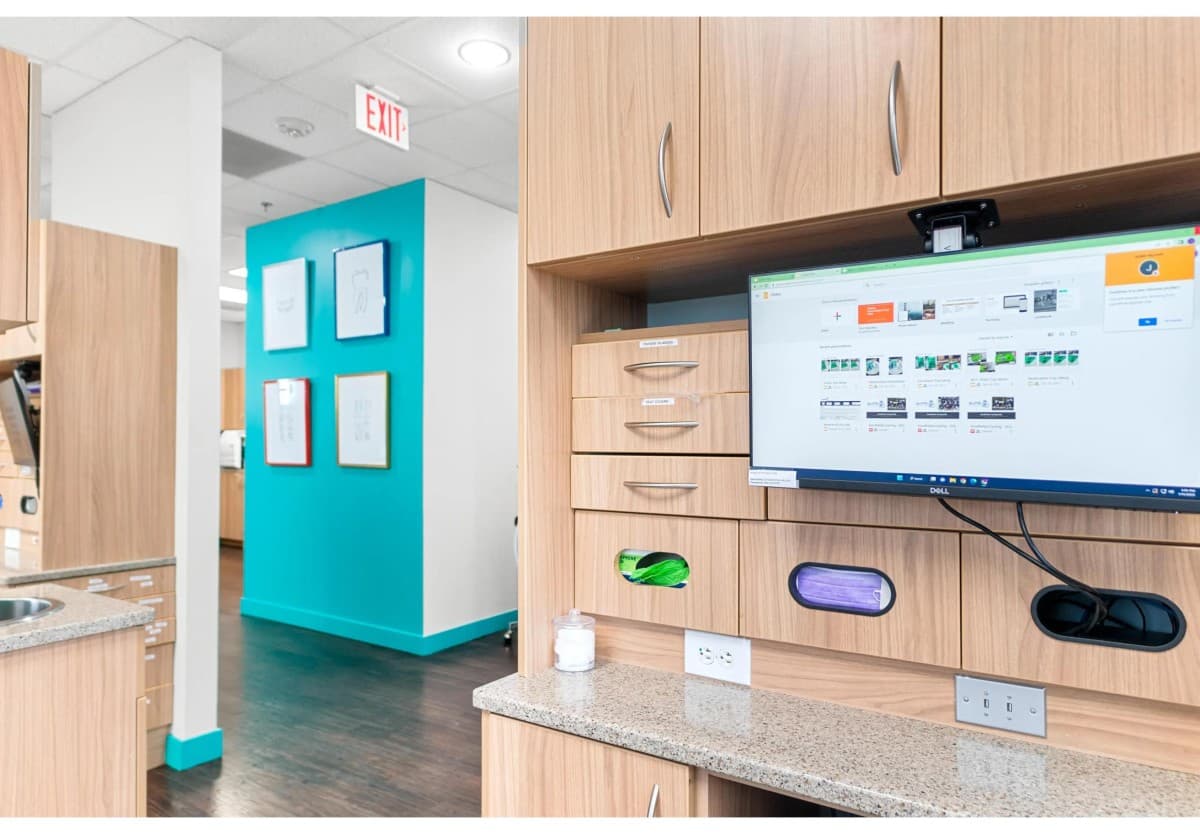 Bowie Cosmetic Dentistry Options Expand as Multiple Practices Add Veneers and Whitening
