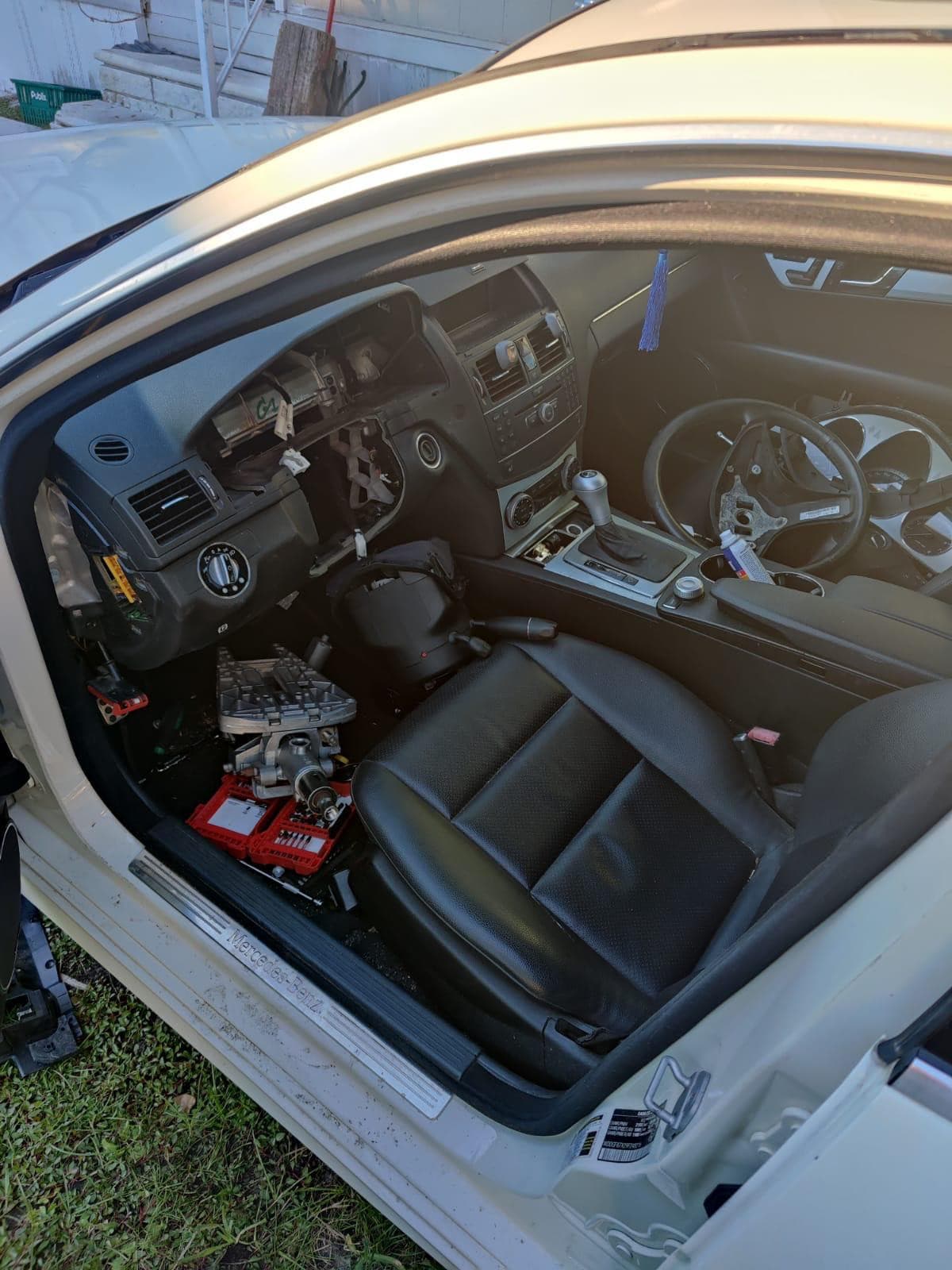 Wilmington's Nova Locksmith Provides Comprehensive Automotive Security Solutions