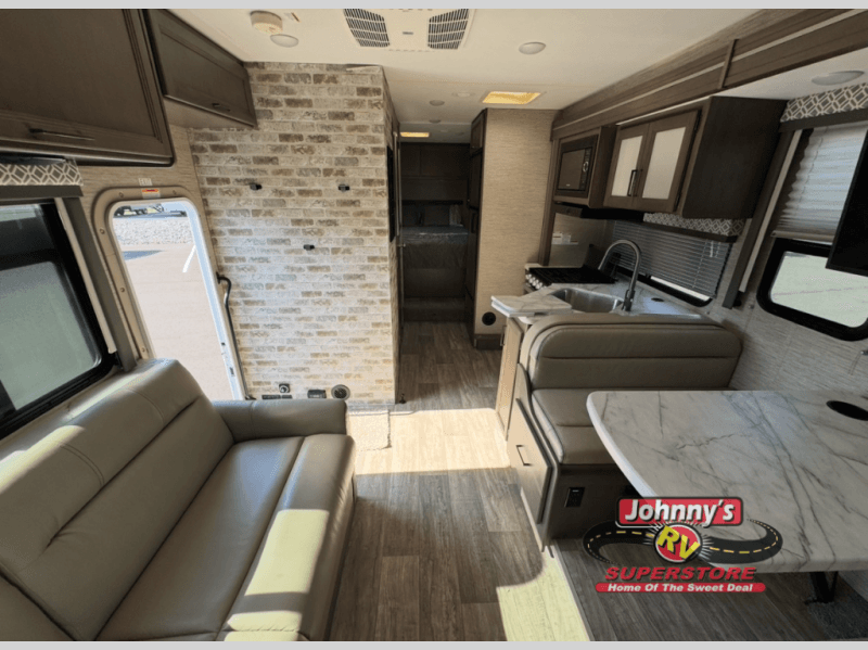 Johnny's RV Superstore Reports Updated Inventory Cycle Amid Steady Alabama RV Demand