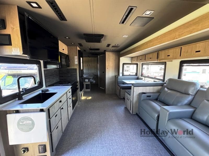 Holiday World of Katy Expands RV Inventory with New Models for 2026