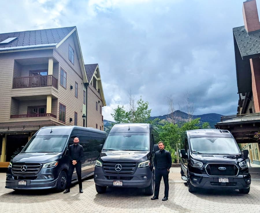 Summit Black Car: Elevating VIP Transportation with Elite Security Expertise
