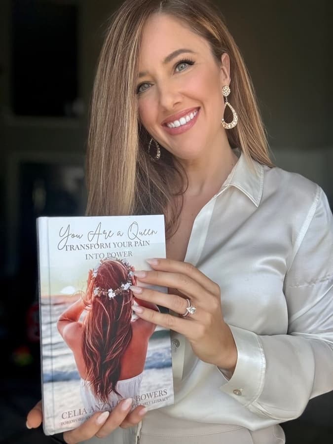 Mrs. Italy World's Best-Selling Book Inspires Global Empowerment Movement