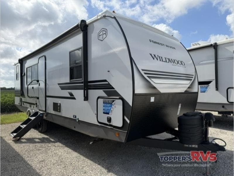 Topper's RVs Expands Heritage Glen Camper Inventory with New Ultra-Lite Travel Options for Texas Buyers