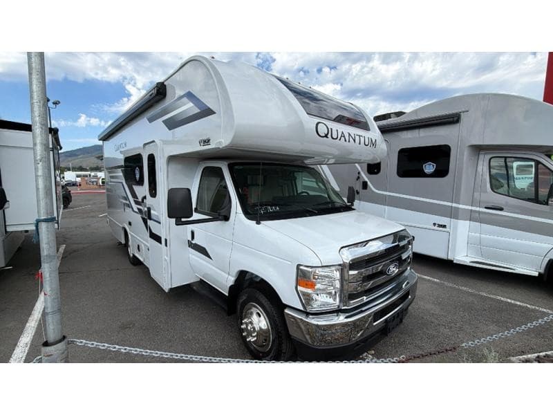 Michael Hohl RV Expands Carson City Inventory with New Thor Quantum Class C Motorhomes