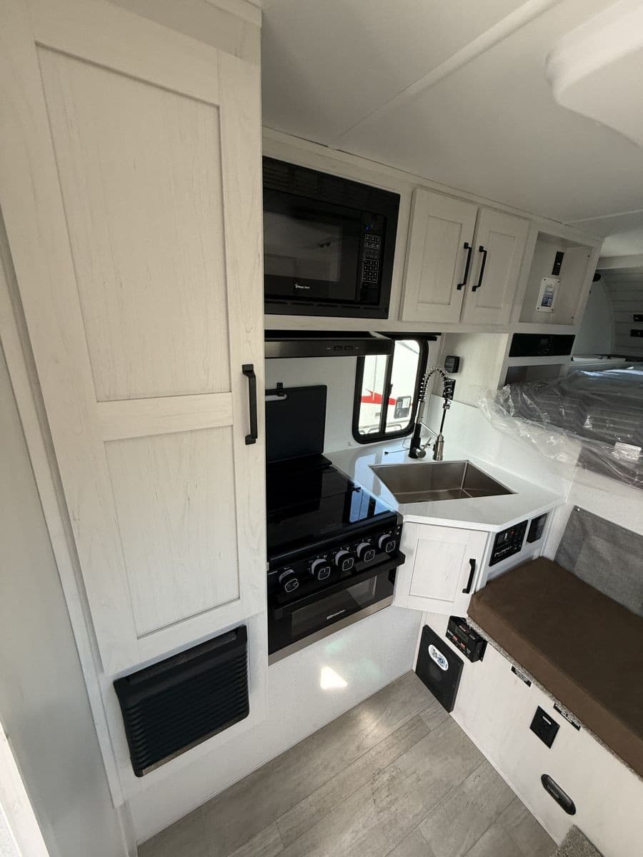 Bobby Combs RV Centers Expands Mesa Inventory with New OPUS Campers for Lightweight and Off-Grid Travel