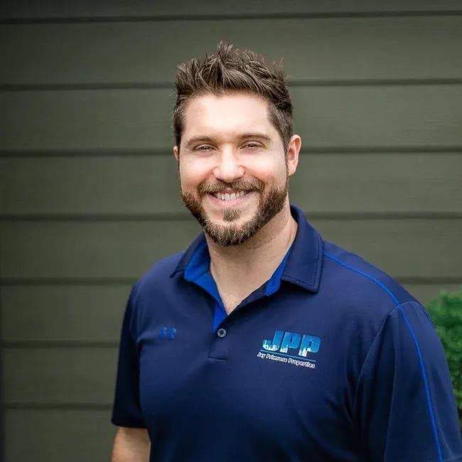 Puyallup Homeowners Find Holiday Season Solution for Quick Home Sales