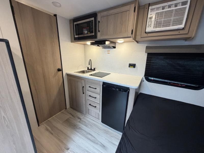 Meridian RV Expands Coleman Travel Trailer Inventory in Port Coquitlam, Offering More Options for Vancouver Campers