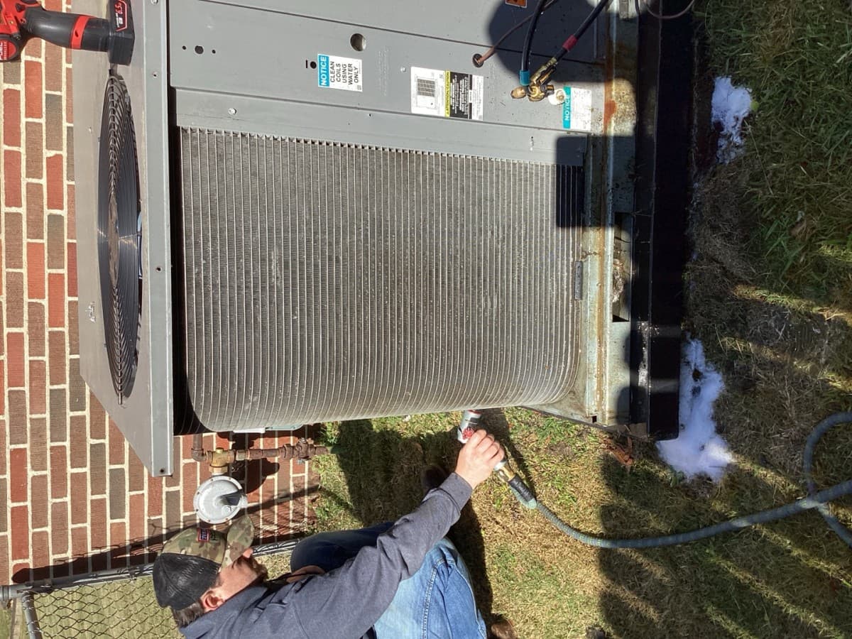 Birmingham HVAC Company Earns Chamber Honor, Maintains 4.9-Star Rating Across Services